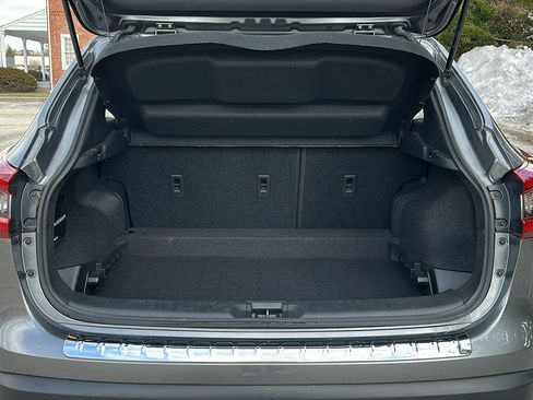 Certified 2022 Nissan Rogue Sport SV image 7