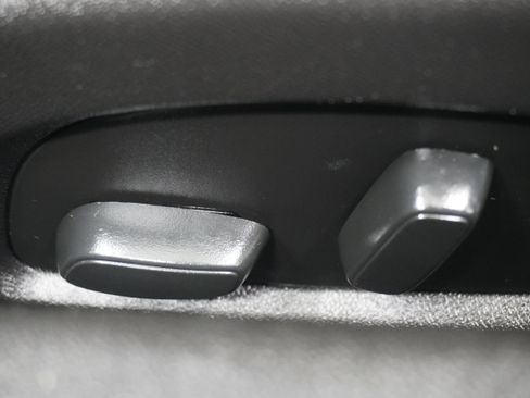 Used 2020 Chevrolet Camaro SS RWD image 15