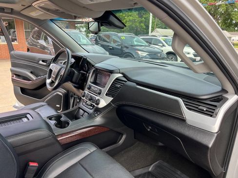 Used 2016 GMC Yukon SLT w/ Open Road Package AWD/4WD image 21
