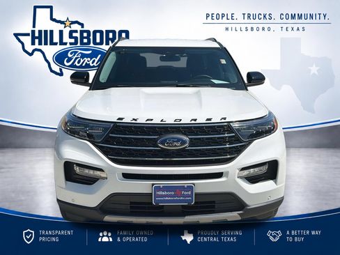 Certified 2024 Ford Explorer XLT w/ Equipment Group 202A AWD/4WD image 2
