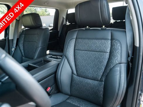 Used 2024 Toyota Tundra Limited AWD/4WD image 25