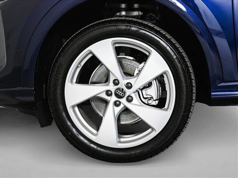 New 2025 Audi Q5 Premium Plus image 25