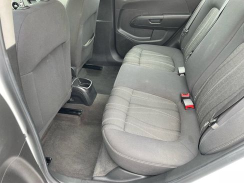 Used 2016 Chevrolet Sonic LT image 12
