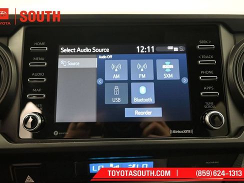 Used 2023 Toyota Tacoma SR AWD/4WD image 14