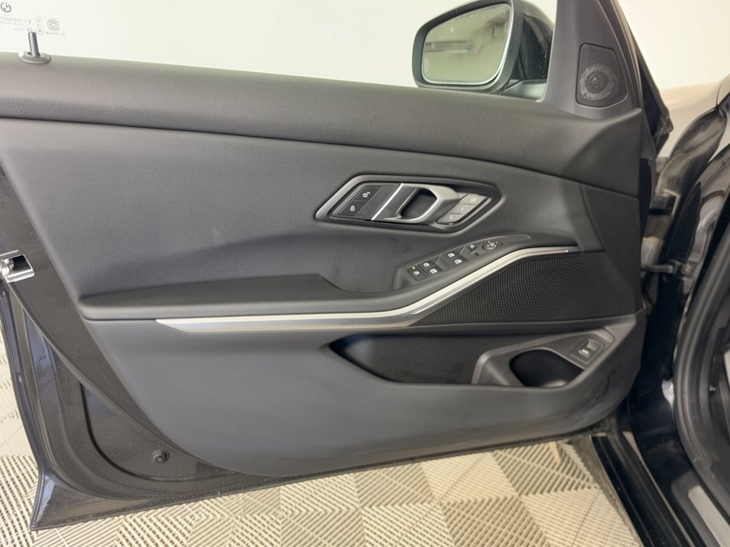 Used 2026 BMW 330i Sedan RWD image 14