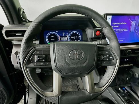 New 2025 Toyota 4Runner TRD Off-Road Premium w/ Tow Technology Package AWD/4WD image 11