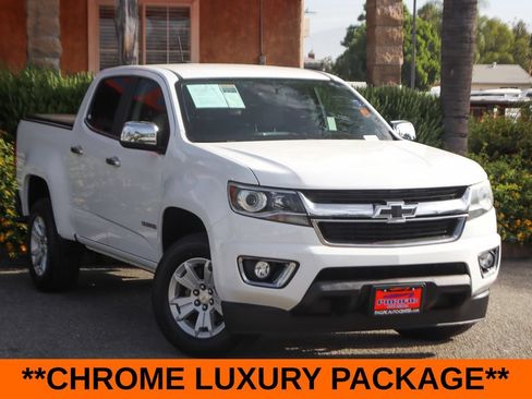 Used 2017 Chevrolet Colorado LT w/ Luxury Package, Chrome RWD image 2
