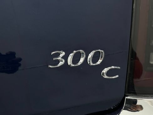 Used 2014 Chrysler 300 C AWD/4WD image 37