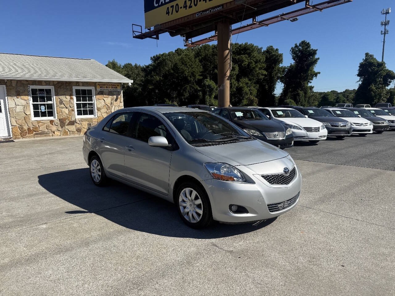 Used 2009 Toyota Yaris Sedan w/ PWR Pkg w/Steel Wheels FWD image 9