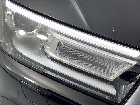 Used 2019 Audi Q5 2.0T Premium image 39