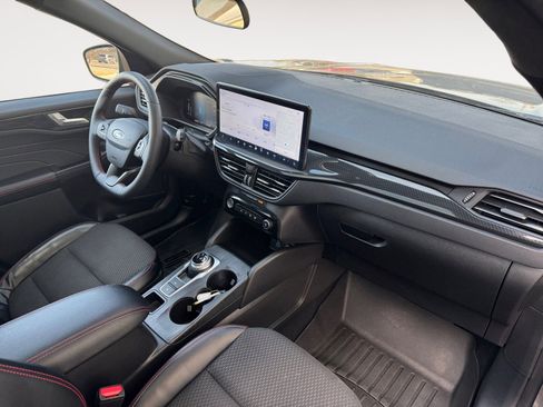 Used 2023 Ford Escape ST-Line w/ Tech Pack #1 image 15