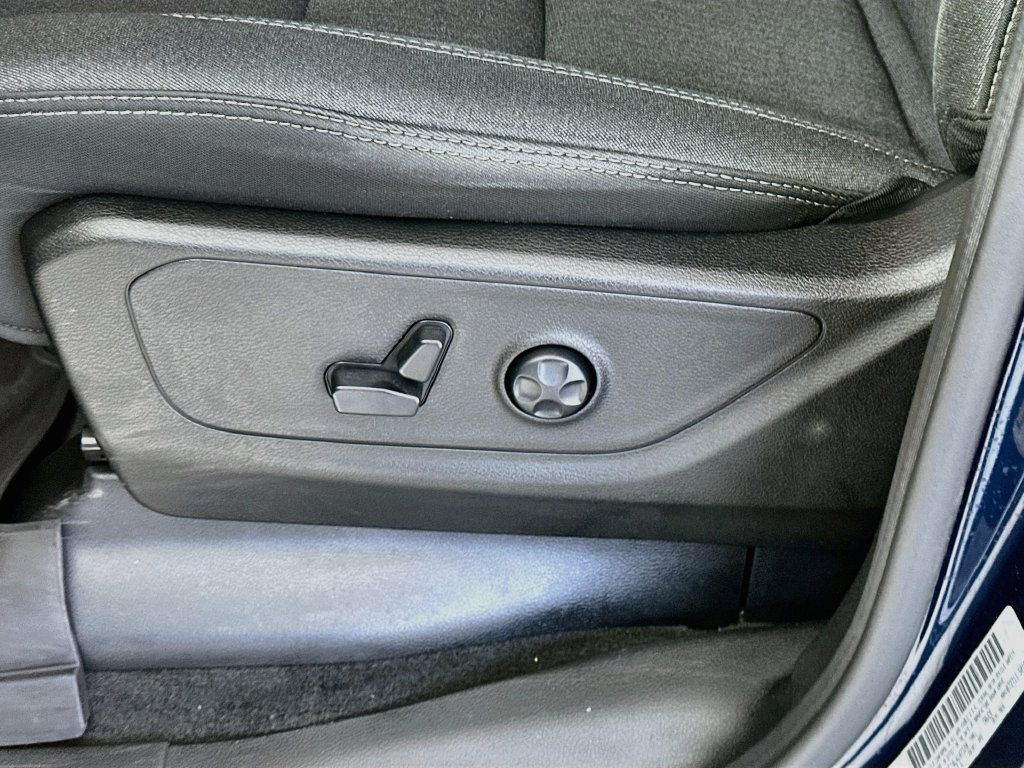 Used 2020 RAM 1500 Big Horn AWD/4WD image 22