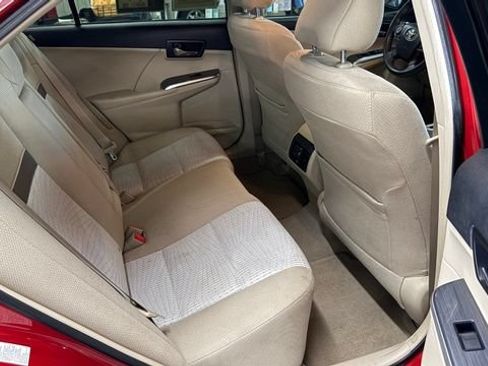 Used 2013 Toyota Camry XLE FWD image 30