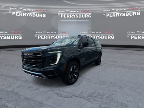 Used 2026 GMC Yukon XL AT4 w/ AT4 Premium Plus Package AWD/4WD image 4