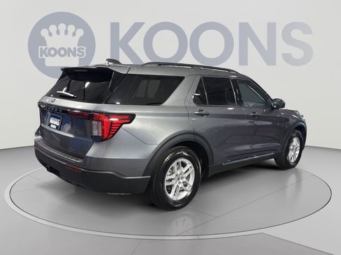 Used 2025 Ford Explorer Active RWD image 7