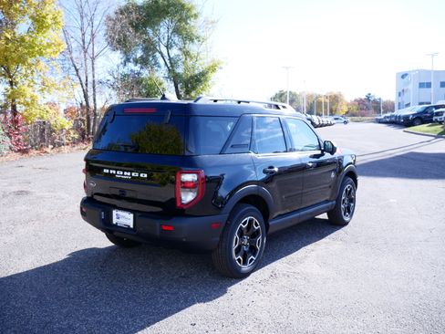 New 2025 Ford Bronco Sport Outer Banks w/ Outer Banks Tech Package+ image 3