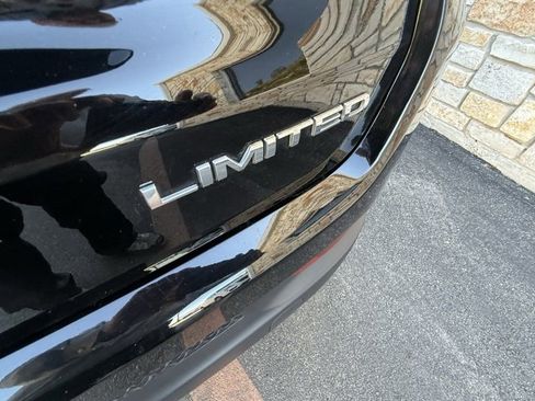 Used 2024 Jeep Compass Limited image 46