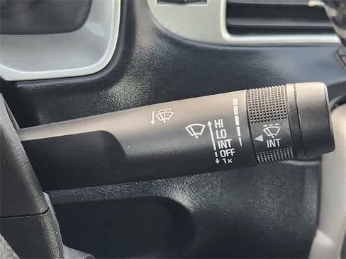 Used 2015 Chevrolet Camaro LT image 21