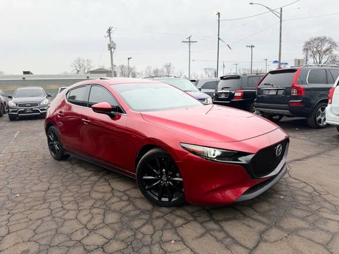 Used 2019 MAZDA MAZDA3 AWD Hatchback w/ Premium Pkg image 3