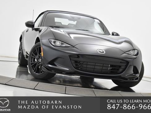 New 2026 MAZDA MX-5 Miata Club w/ Weather Package RWD image 3