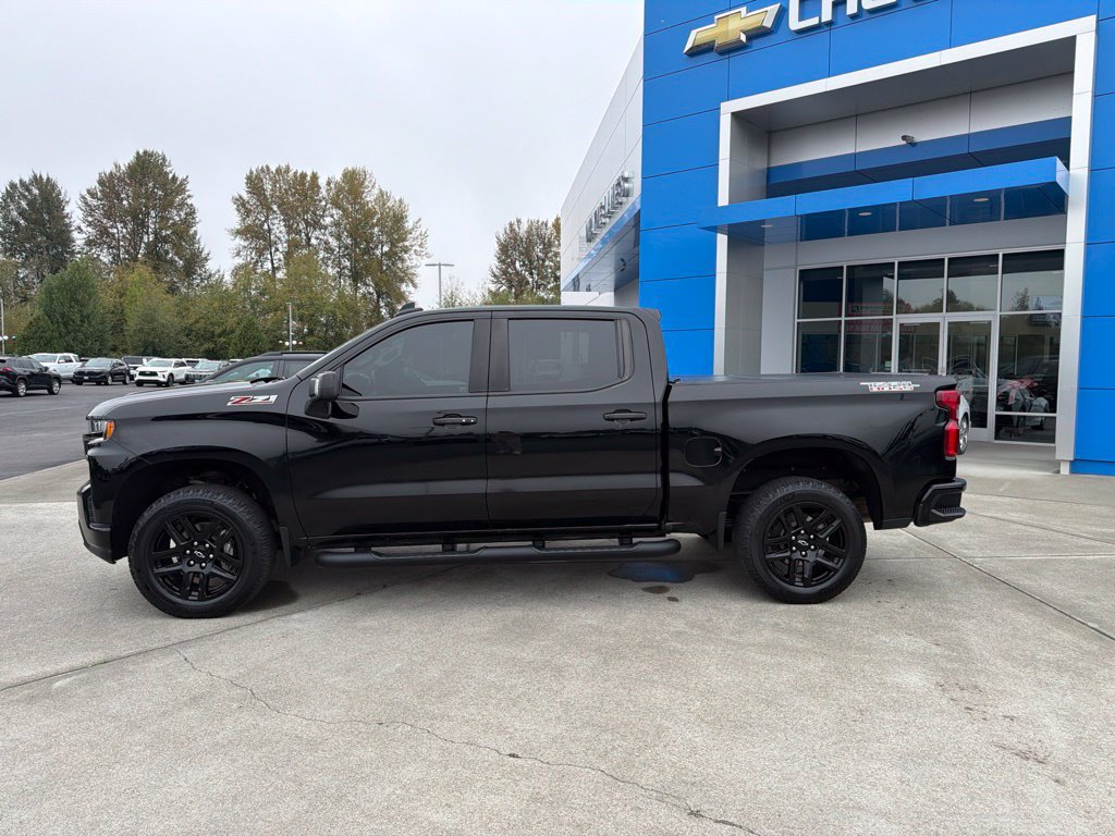 Used 2021 Chevrolet Silverado 1500 LT Trail Boss w/ LT Trail Boss Premium Package AWD/4WD image 2