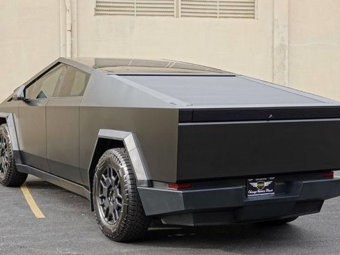 Used 2024 Tesla Cybertruck AWD Crew Cab image 69