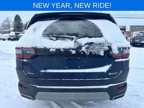 Used 2023 Honda Pilot Touring image 5