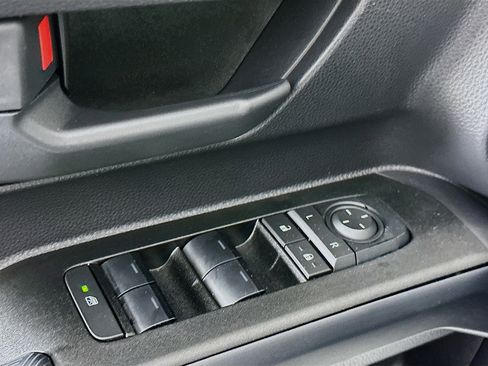 Used 2025 Toyota 4Runner SR5 image 15