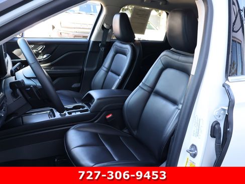 Used 2024 Lincoln Corsair FWD image 2