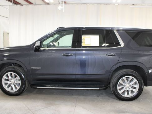 Used 2025 Chevrolet Tahoe Premier RWD image 6