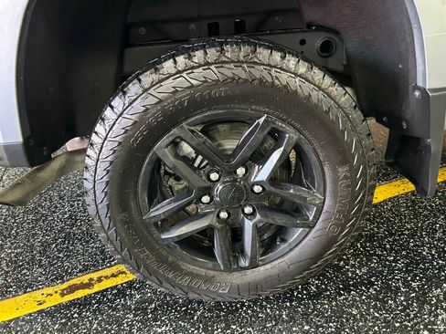 Used 2024 Chevrolet Colorado W/T w/ Advanced Trailering Package image 11