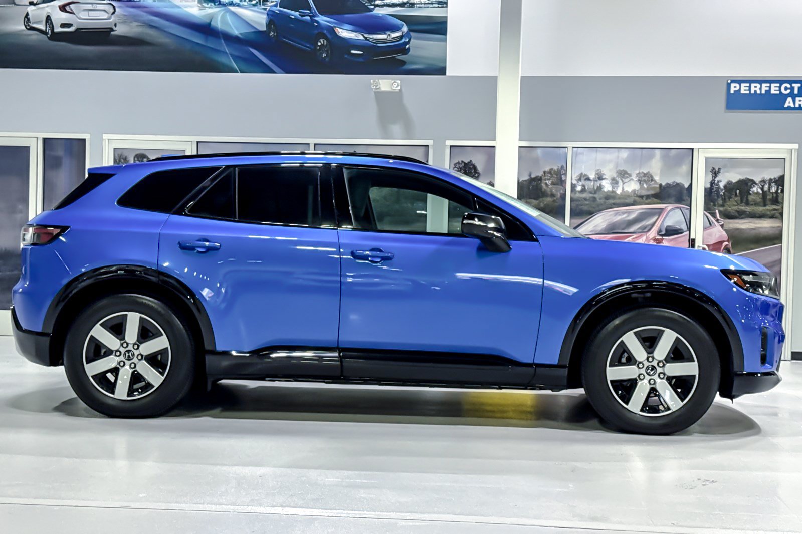 Used 2024 Honda Prologue Touring image 8