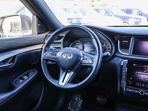 Used 2022 INFINITI QX50 Luxe w/ Appearance Package image 16