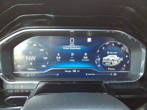 Used 2022 Chevrolet Silverado 1500 LT image 9