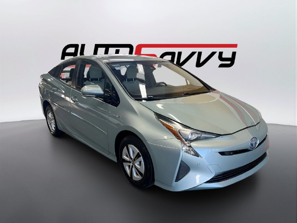 Used 2017 Toyota Prius Four w/ Premium Convenience Package FWD image 1