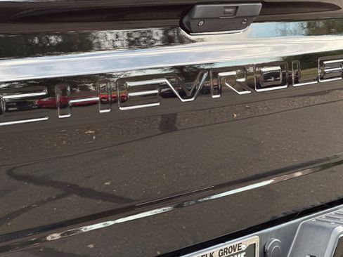 Used 2022 Chevrolet Silverado 1500 High Country w/ Z71 Off-Road Package image 53