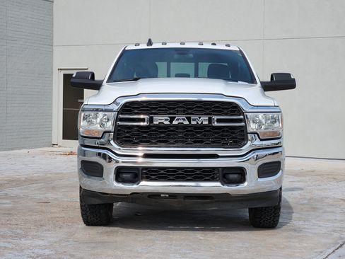 Used 2021 RAM 2500 Tradesman AWD/4WD image 3
