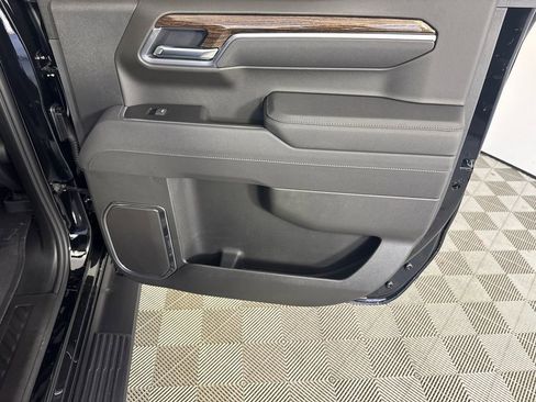New 2026 GMC Sierra 1500 Elevation image 16