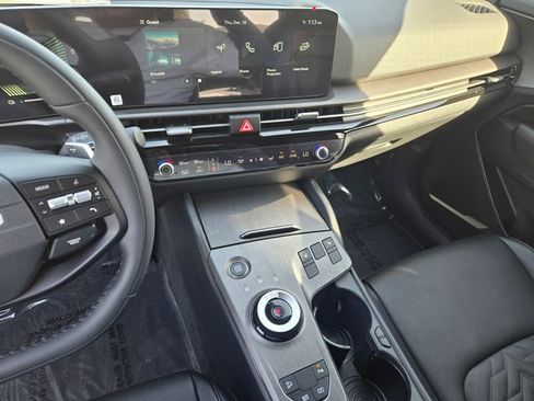 New 2026 Kia Sportage X-Line AWD/4WD image 16