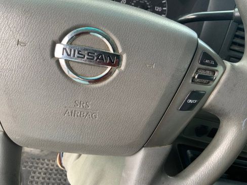 Used 2018 Nissan NV 3500 SV w/ Navigation Package RWD image 19