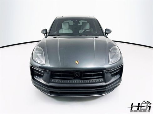 Used 2024 Porsche Macan GTS w/ Premium Plus Package image 3