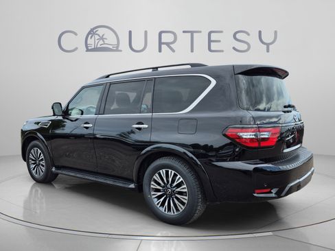 Certified 2023 Nissan Armada SL w/ Midnight Edition Package RWD image 5