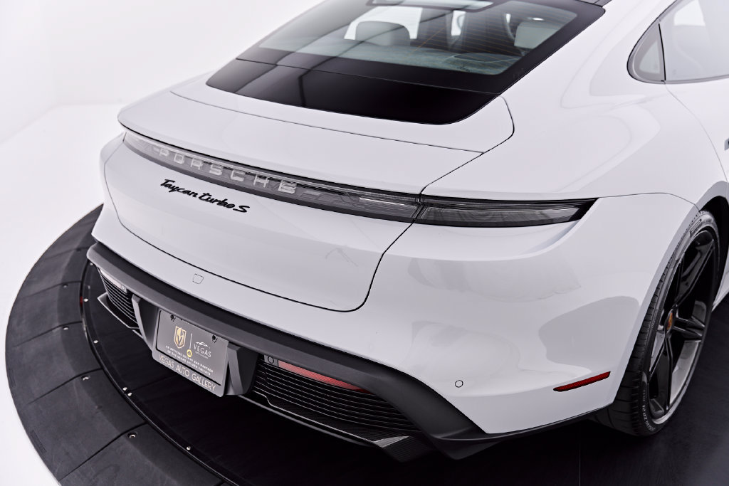Used 2021 Porsche Taycan Turbo S AWD/4WD image 26