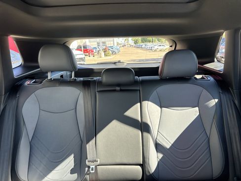 New 2026 Volkswagen Tiguan SE R-Line image 17