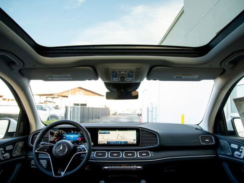 New 2026 Mercedes-Benz GLE 350 4MATIC image 16