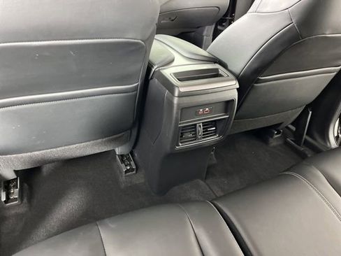 Used 2024 Nissan Murano SV image 47