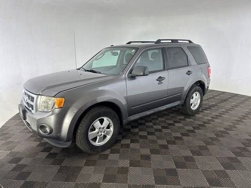 Used 2012 Ford Escape XLT AWD/4WD image 3