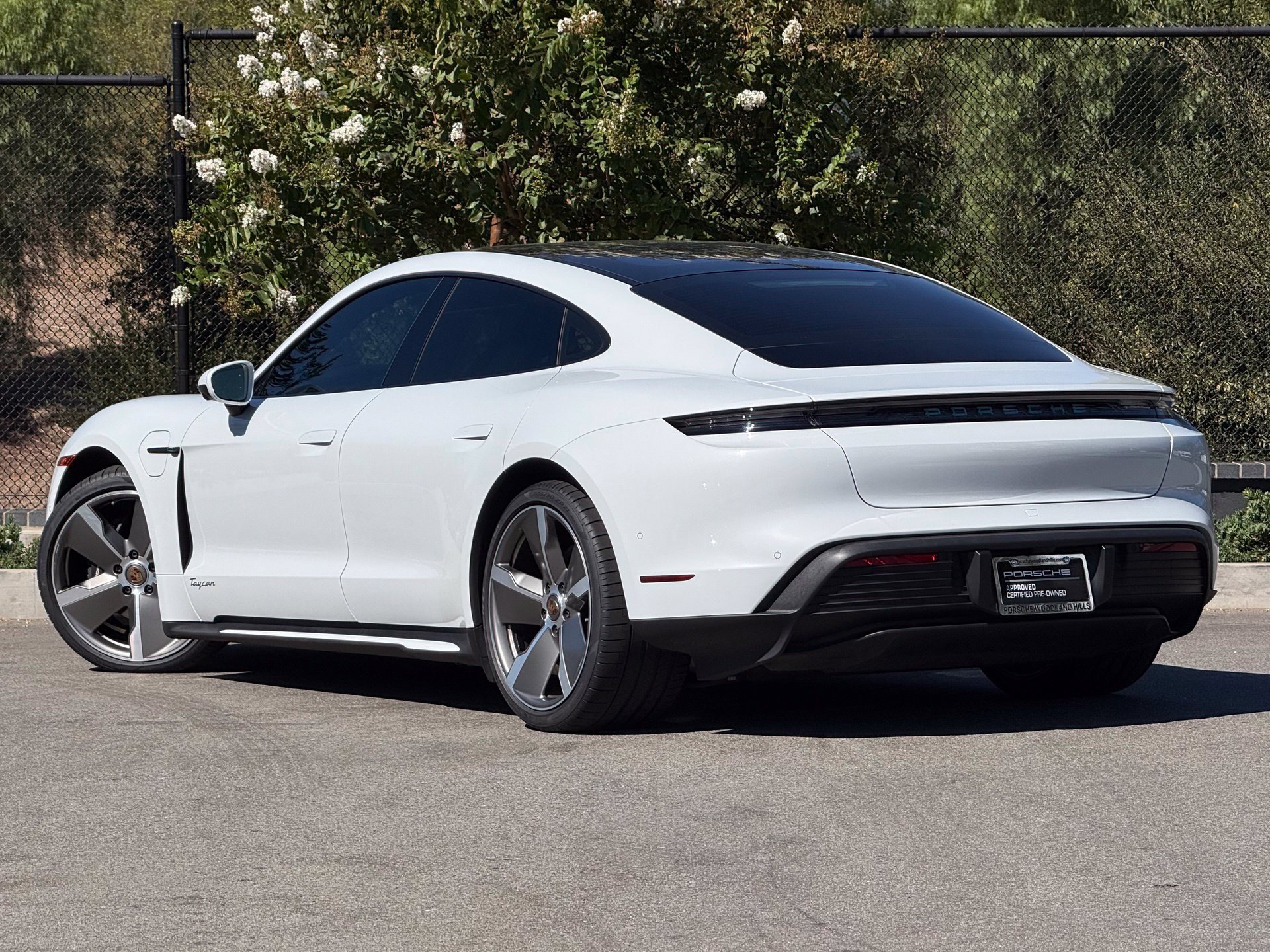 Certified 2023 Porsche Taycan RWD image 3