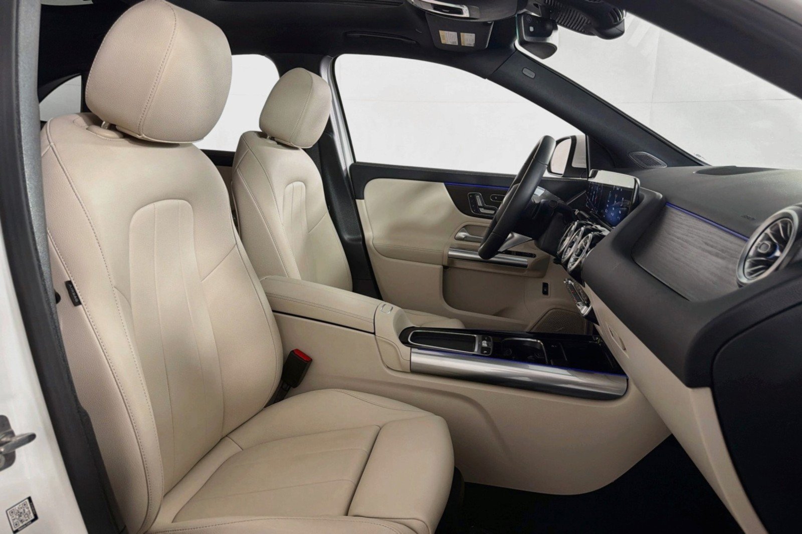 Certified 2026 Mercedes-Benz GLA 250 image 8