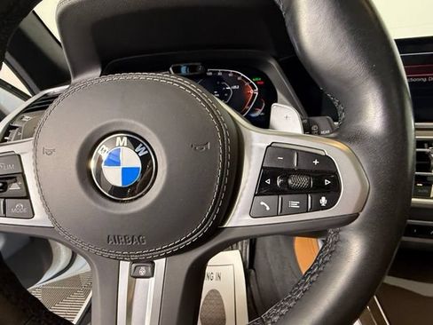 Used 2023 BMW X5 xDrive40i w/ M Sport Package AWD/4WD image 19